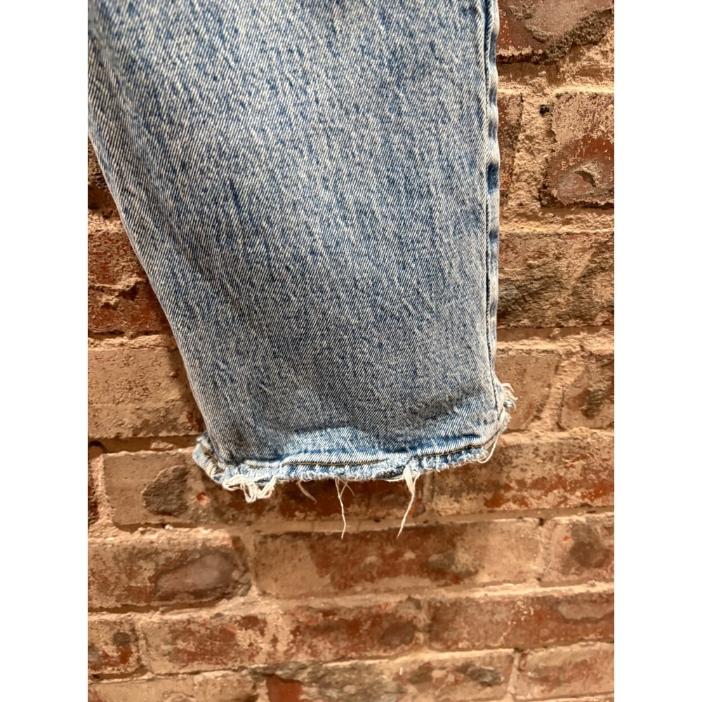 Abercrombie & Fitch The 90s Straight Ultra High Rise Distressed Jeans 27/4R - Picture 5 of 8